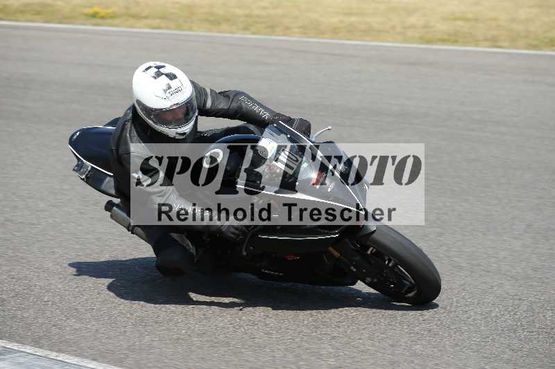 /Archiv-2023/28 05.06.2023 Moto Club Anneau du Rhin/vert-medium/10